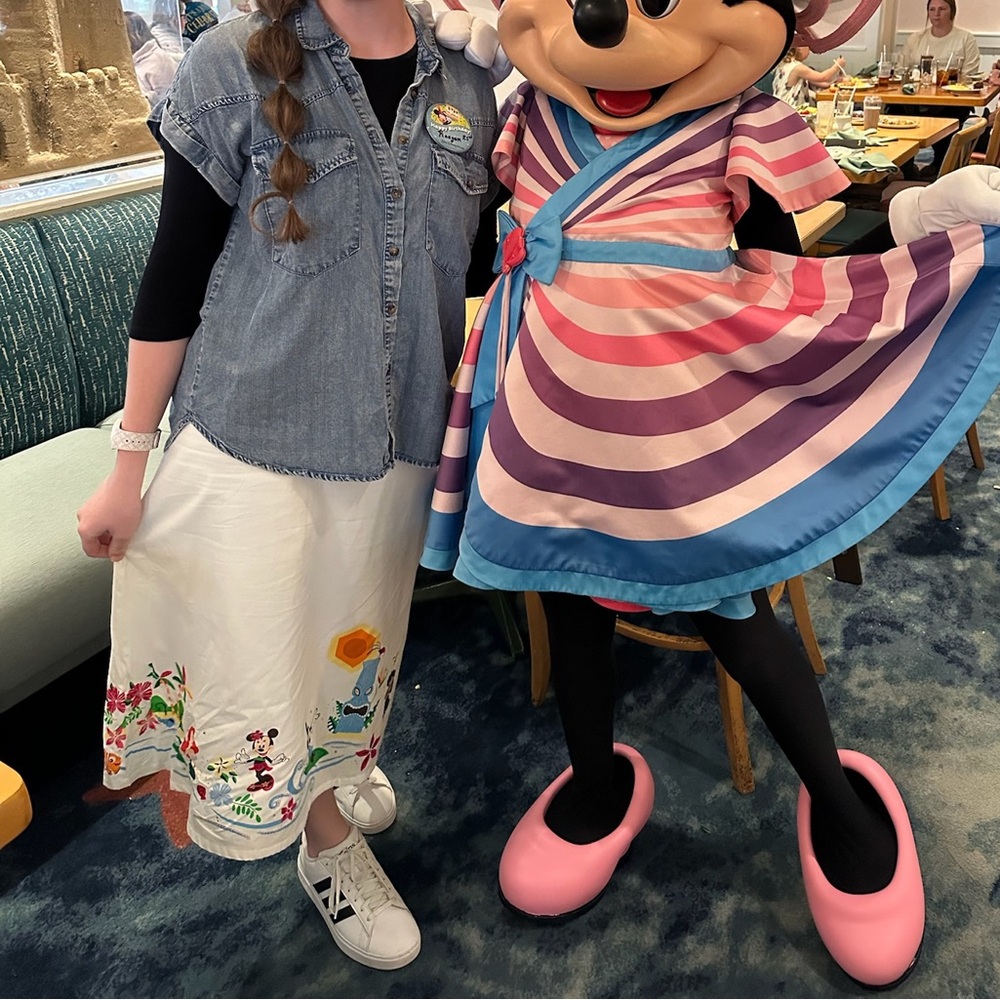 Disney Store White Hawaiian Skirt - Picture 8 of 8
